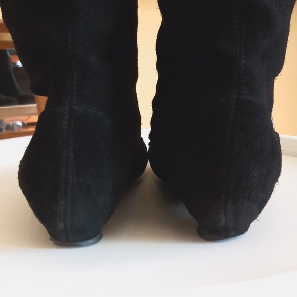 FLY LONDON Victorian Ankle Boots - Picture 10 of 16